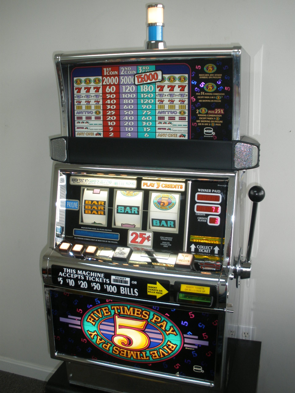 IGT FIVE TIMES PAY S2000 FLAT TOP SLOT MACHINE For Sale