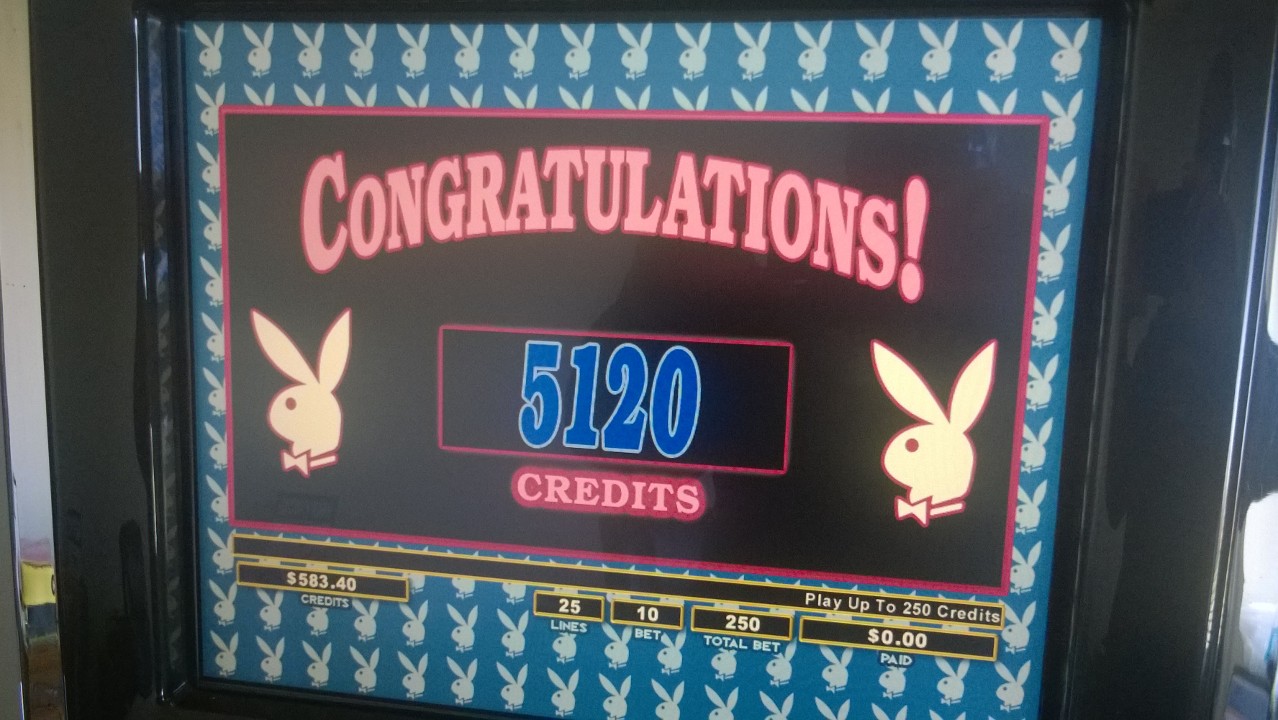 Bally Playboy Free Games M9000 Video Slot Machine - 