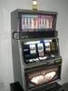 IGT DOUBLE DIAMOND DELUXE TWO CREDIT S2000 SLOT MACHINE - FLAT TOP - 