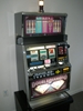 IGT DOUBLE DIAMOND S2000 SLOT MACHINE - QUARTER COIN HANDLING - THREE COIN (FLAT TOP) - 