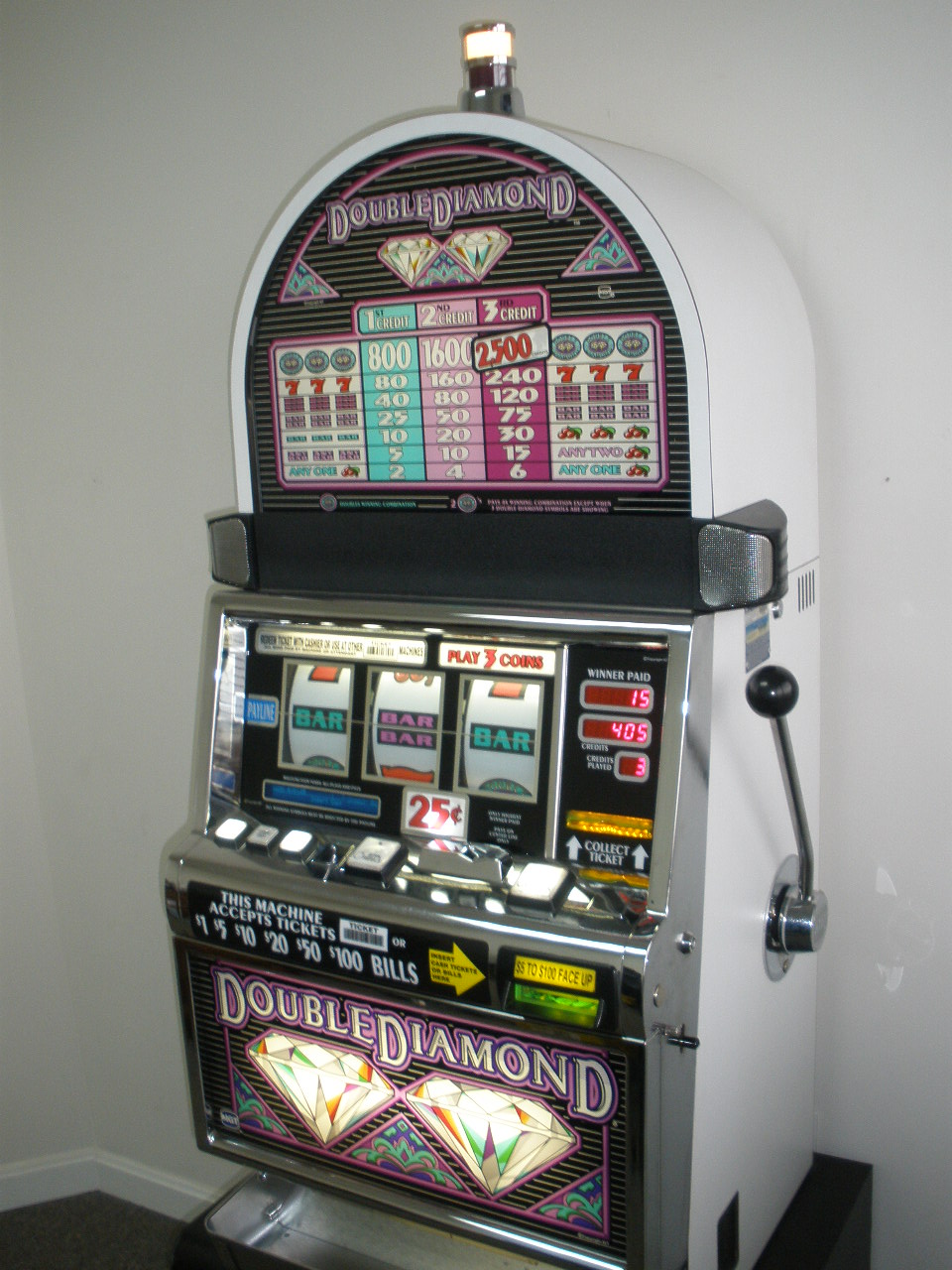 Triple Double Diamond Free Games IGT Slot machine