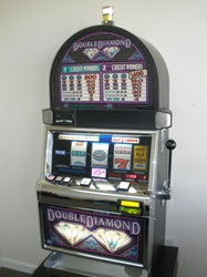 IGT DOUBLE DIAMOND TWO CREDIT ROUND TOP 
